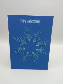 Blaue Weihnachtskarte mit Mintgrünem Stern – "Frohe Weihnachten"