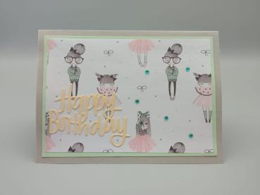 Handgefertigte "Happy Birthday" Grußkarte mit verspielten Illustrationen und zarten Akzenten