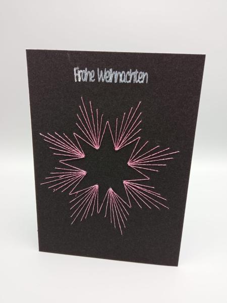 Kontrast-Stern: Handgenähte Fadenkunst-Karte in Tiefschwarz & Fuchsia