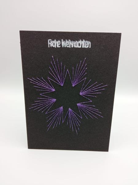 Magische Nacht: Fadengrafik Karte in Schwarz & Violett