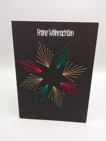Bestickte Weihnachtskarte mit Stern – "Frohe Weihnachten"