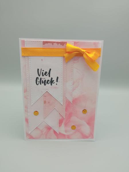 Elegante Glückwunschkarte "Viel Glück!" mit zartem Marmor-Design